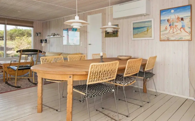 8 Person Holiday Home in Knebel