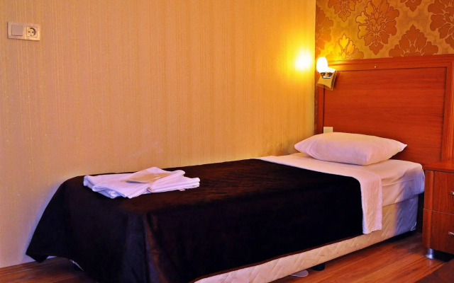 Serenity Hotel