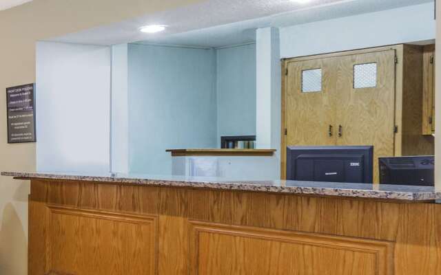 Super 8 by Wyndham East Stroudsburg/Poconos