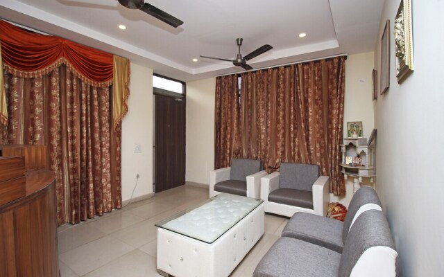OYO 6495 Hotel Eden Greens