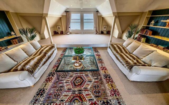 Manor House / 10-bed Home on Osea Island, Essex