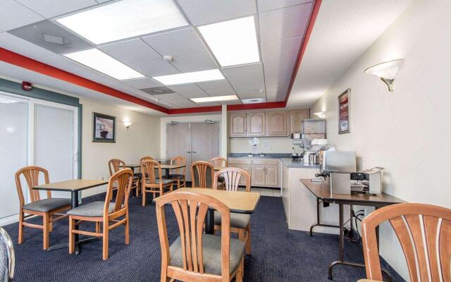 Econo Lodge Morristown