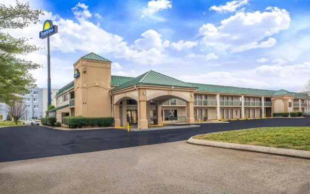 Days Inn Clarksville North