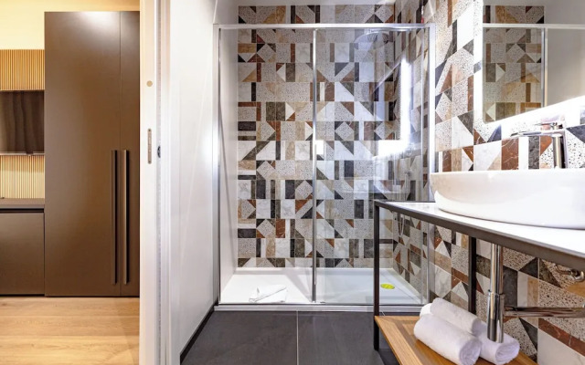 RH Lifestyle Rooms & Suites