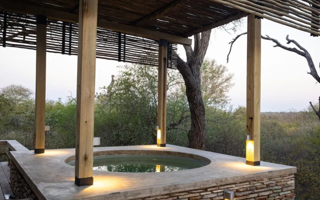 Villa in Hoedspruit With Hot Tub