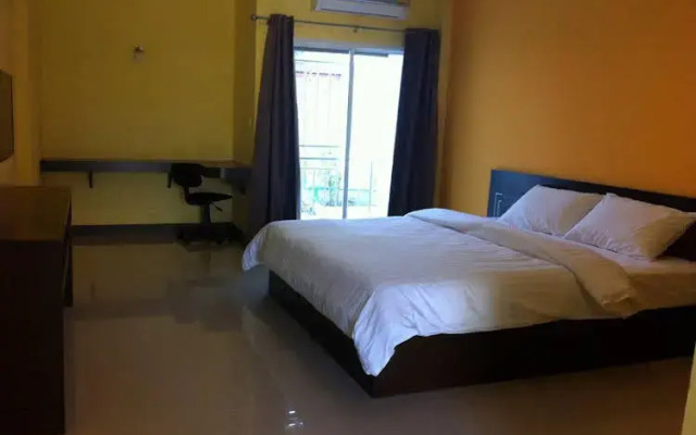The Mondrian Khonkean