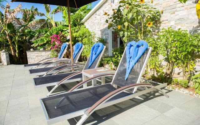 Kokomo Botanical Resort - Caribbean Family Cottages