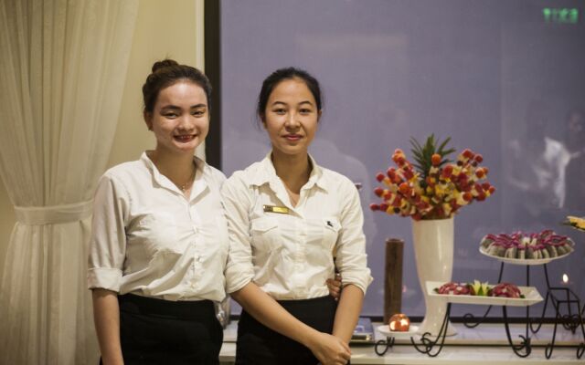 Sofia Suite Hotel Danang