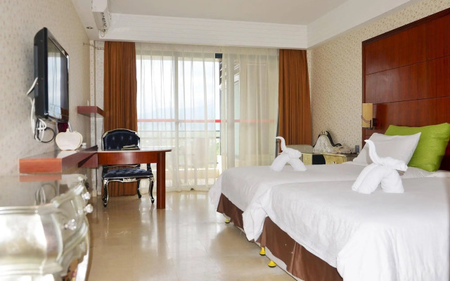 Xinglong Old Banyan Hotel - Wanning