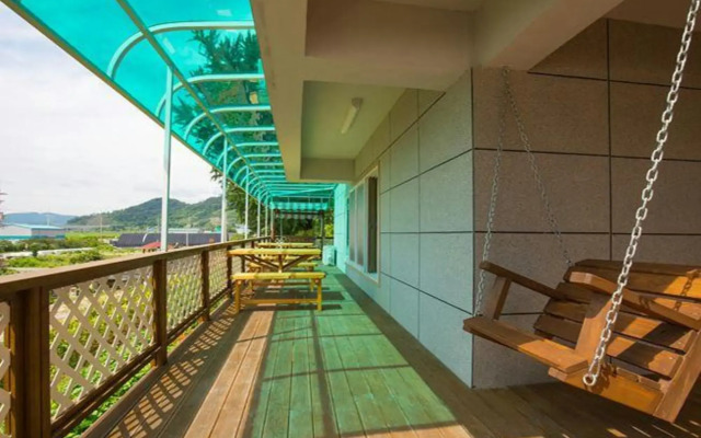 Suncheon Bay Healing Camp Pension