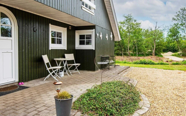 5 Person Holiday Home in Hemmet