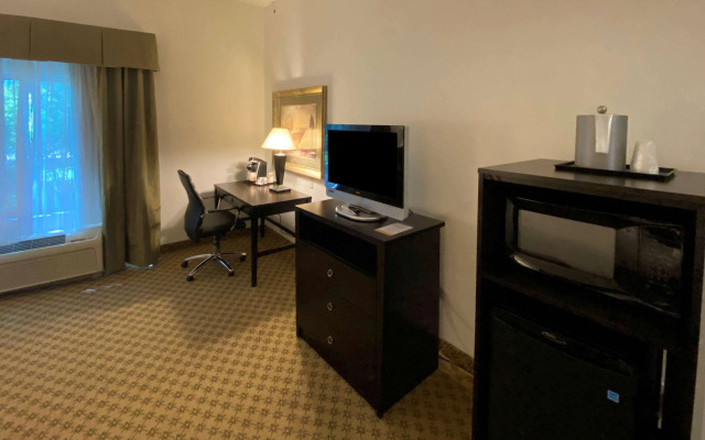 Comfort Inn & Suites Chestertown