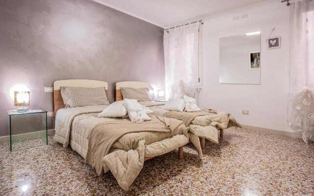 Venice Dream House Figaro