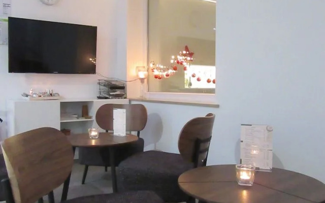Minsu Hotel