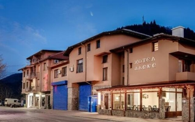 Family Hotel Aleks