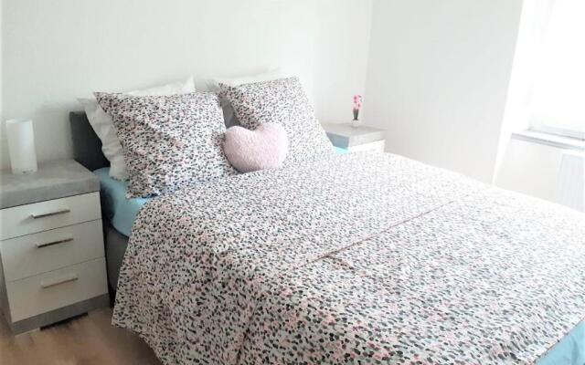 Comfort Stay Basel Airport 1A46