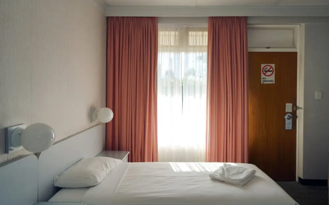 Olympia Motel
