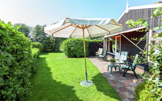 Peaceful Holiday Home near Centre in Burgh Haamstede