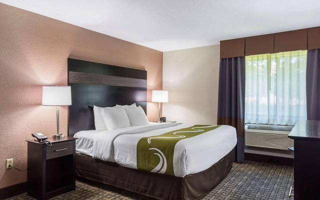 Quality Inn & Suites Holland