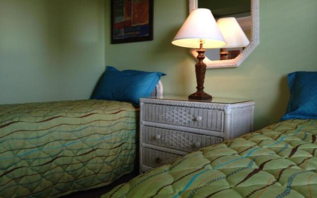 Surfsider Resort