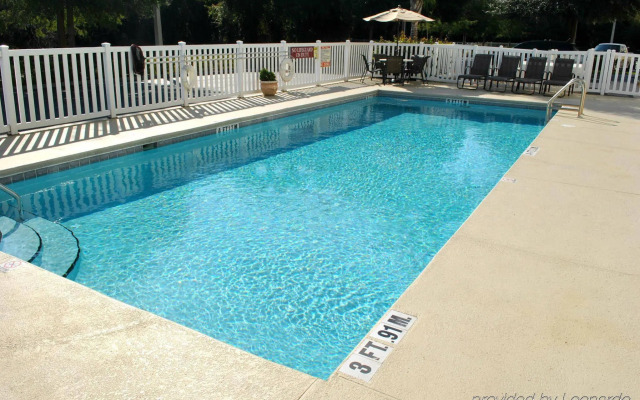 Holiday Inn Express Hotel & Suites Tavares - Leesburg by IHG