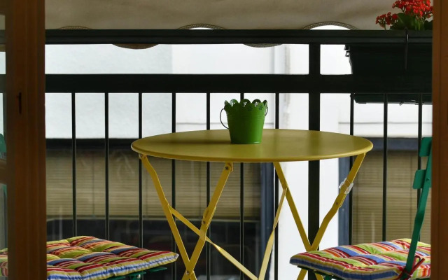 Top Koukaki Location 3rd floor 2bdr