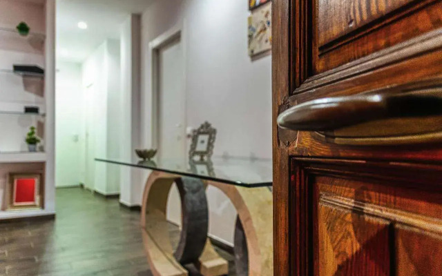 Tribunale Basement Apartment