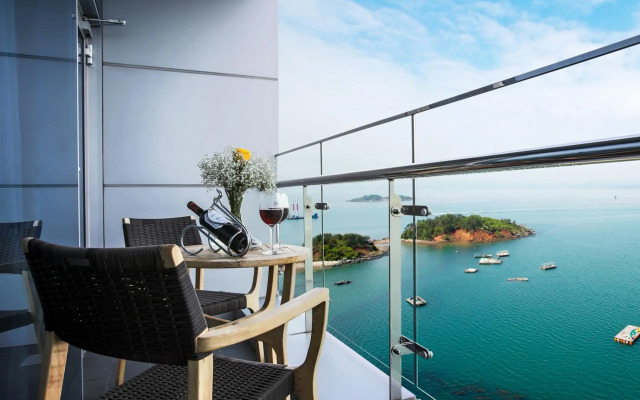 Hidden Bay Hotel