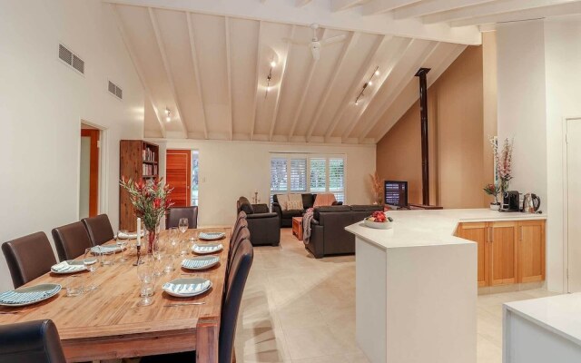Seabreeze House