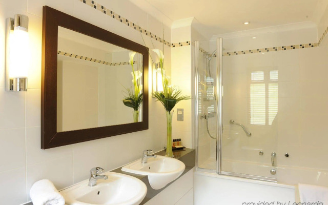 Westmead Hotel
