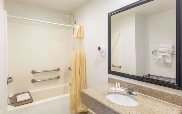 Courtyard by Marriott Los Angeles Pasadena/Monrovia