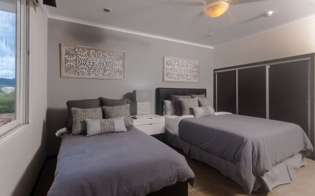 The Palms by Dream Makers