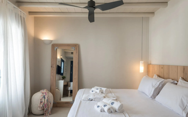 Sifnos House Rooms & Spa