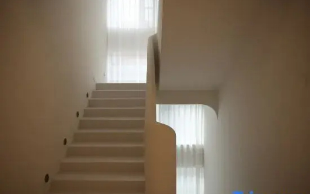 Haikou Cloud Villa B&B (Hainan University Haidian Island Branch)