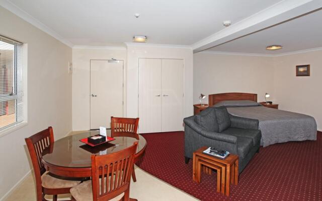 Touchwood Motor Lodge
