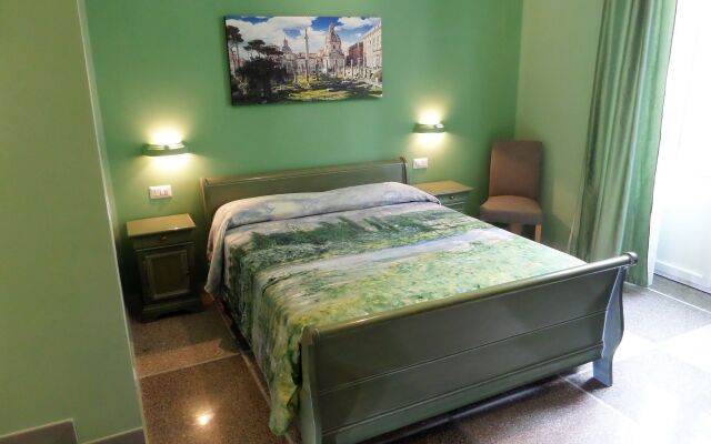 Al 325 rooms ai Fori