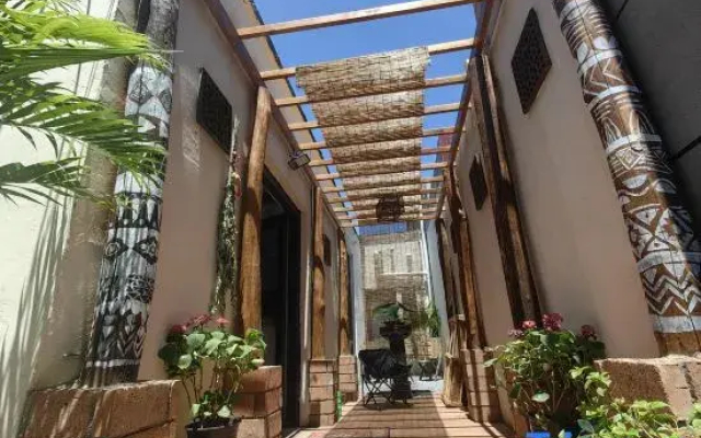 Yang he courtyard