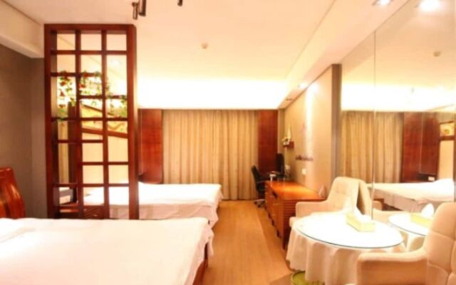 Nanchang Aijia Hotel