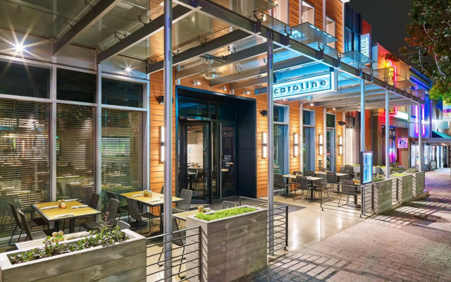 Aloft Austin Downtown