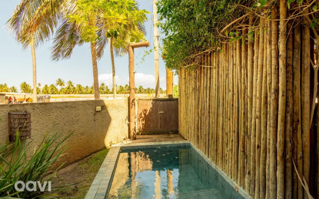 Casa com Piscina Privativa Lambari 06 by Qavi