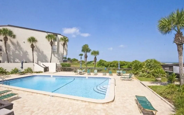 Island House G236