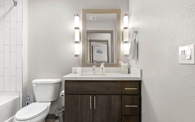 CozySuites at Downtown Phoenix