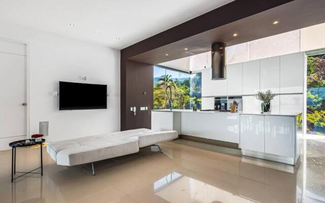 1004 AVALON - Amapas Luxury unit private pool