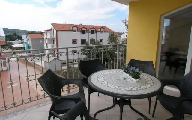 Apartments Marina