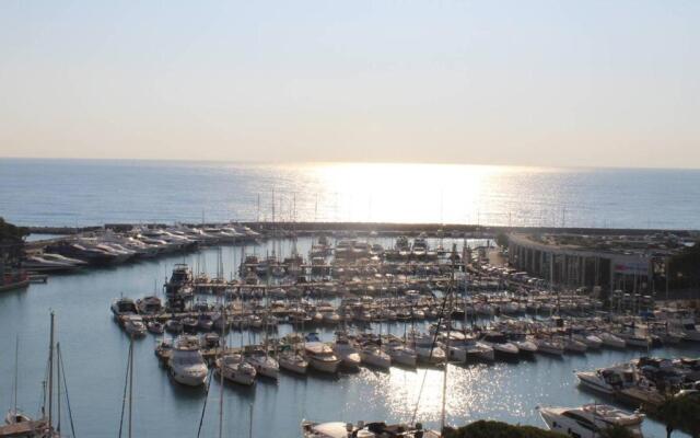 Appartement Villeneuve-Loubet, 3 pièces, 4 personnes - FR-1-252A-72