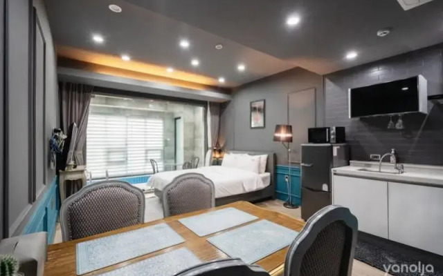 Gyeongju Jeje Pool Villa Pension