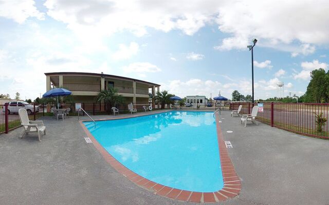 Days Inn Kinder