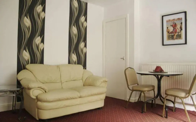 La Suisse Serviced Apartments