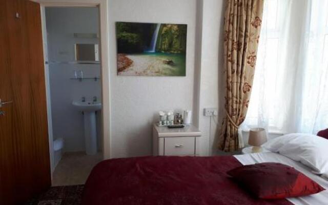 OYO Delton Hotel Blackpool Pleasure Beach