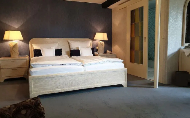 CB Hotel Becker